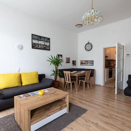 Sunny Renovated Apartment Close To Downtown Vienne Extérieur photo