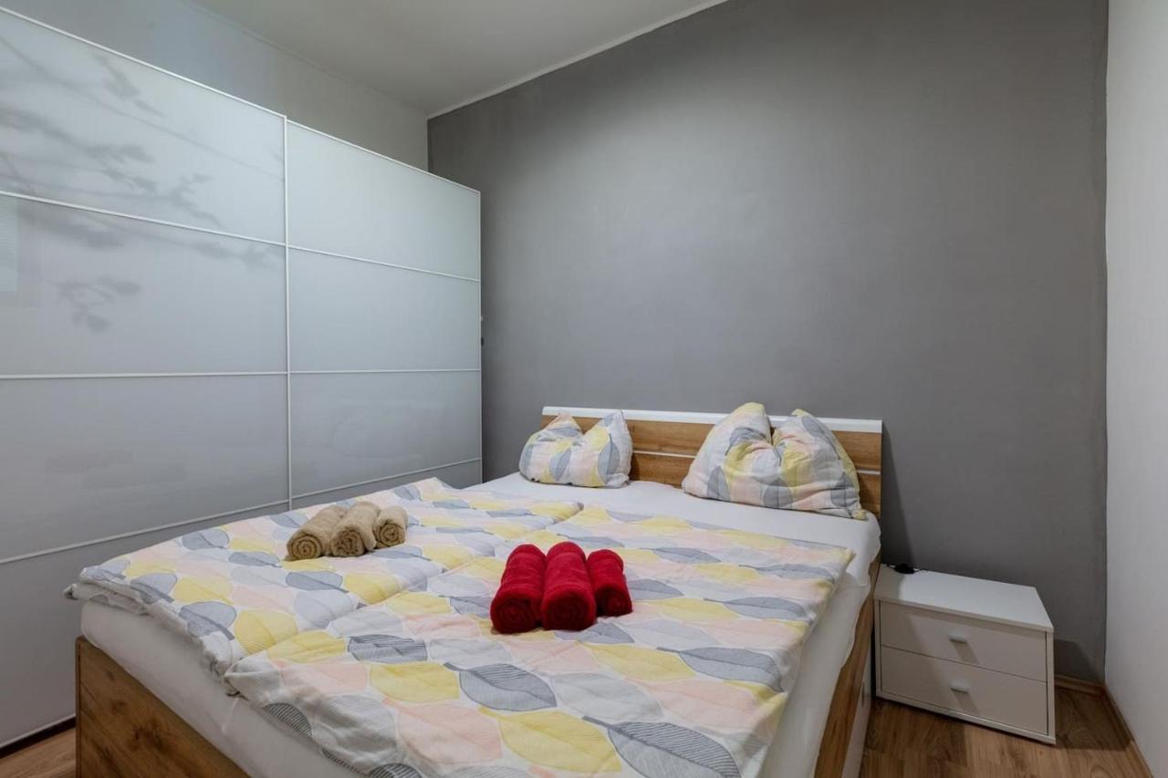 Sunny Renovated Apartment Close To Downtown Vienne Extérieur photo