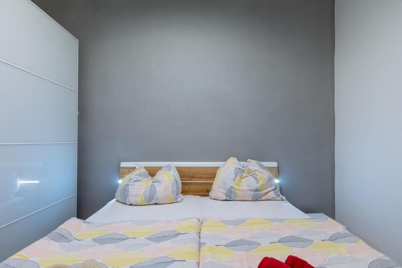 Sunny Renovated Apartment Close To Downtown Vienne Extérieur photo