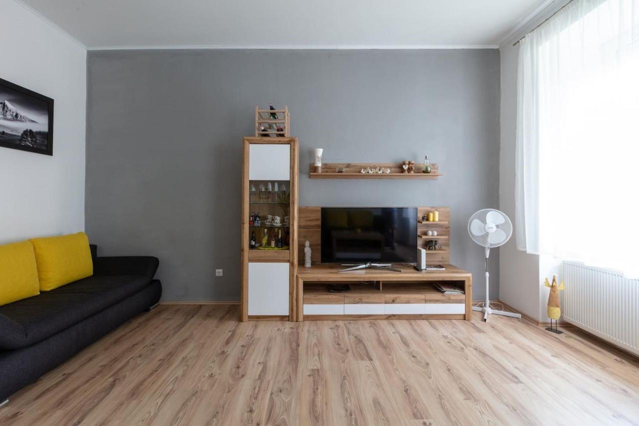 Sunny Renovated Apartment Close To Downtown Vienne Extérieur photo